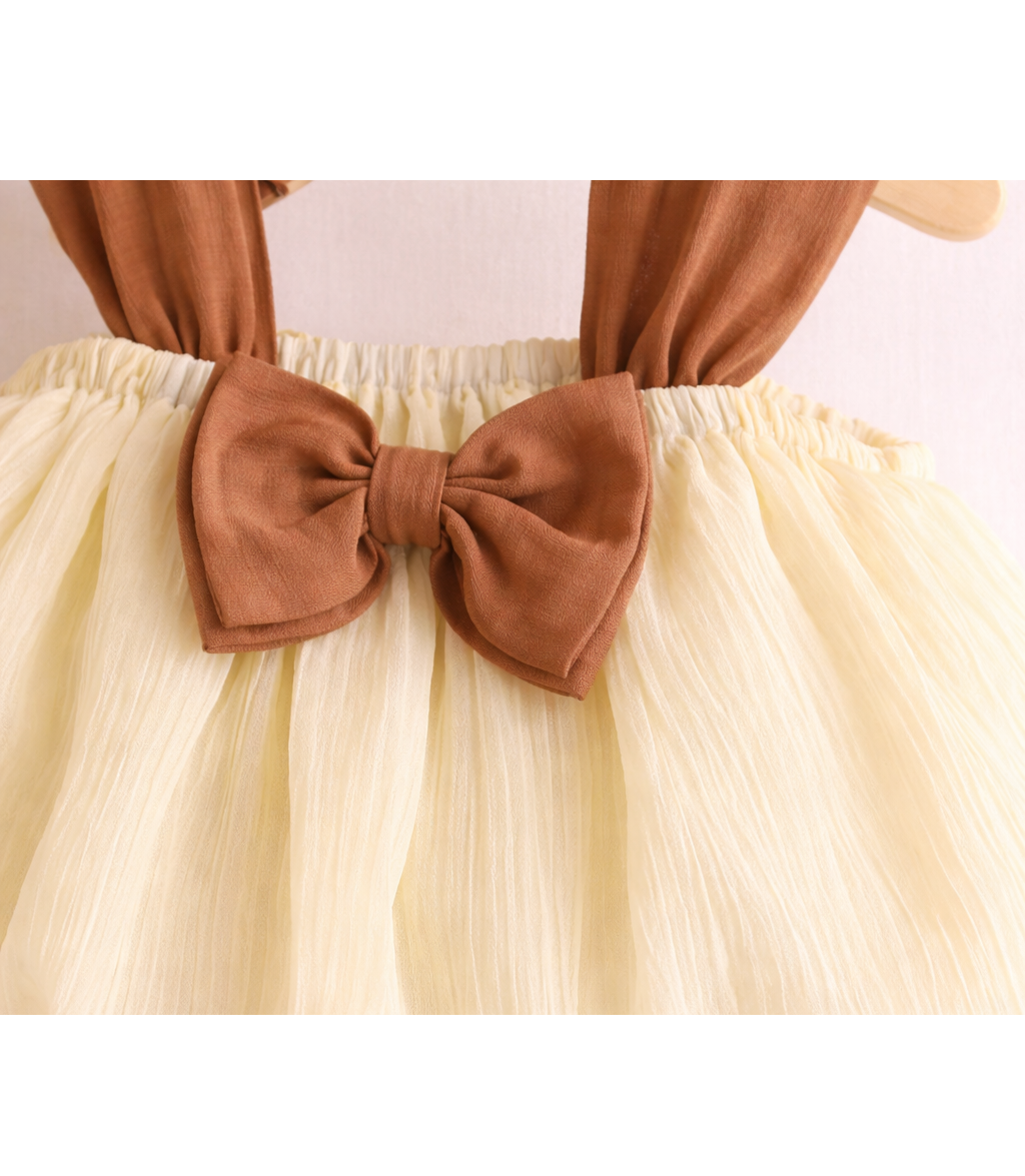 Girl Bow Strap Top & Ruffle Shorts 2 Pcs Set